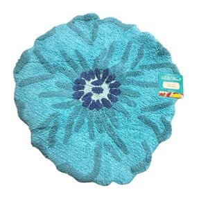 NWT The Pioneer Woman Blue Floral Accent Rug 26x26